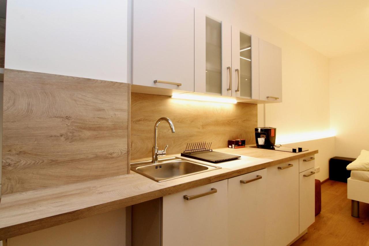 Central Studio Work And Travel Wien Exterior foto